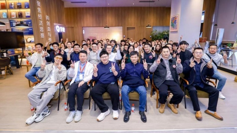 ����OpenClawɳ�����չ٣�