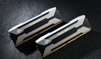 ����ʿDDR5 RGB 8800MT/s��Ӳ����Ϸ����