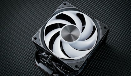 ����GX612Duo˫��ɢ�������� ǿѹ9900X