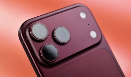 iPhone 18 Pro Maxͼ�ͣ�����һĨ�͵���