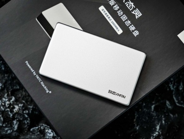 ���ɰٴ�����̬�顤�ȷ��4TB�ƶ���̬Ӳ������