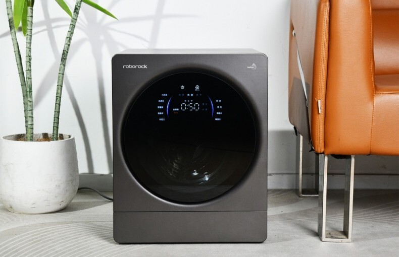 ʯͷ����ϴ��һ���Z1 Mini Pro������֮�䣬����רҵ������ϴ��