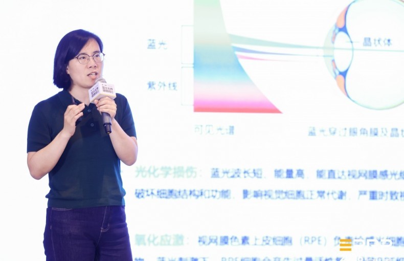 新标准落地！海信小墨E5S Pro成为首批金E权威护眼认证电视